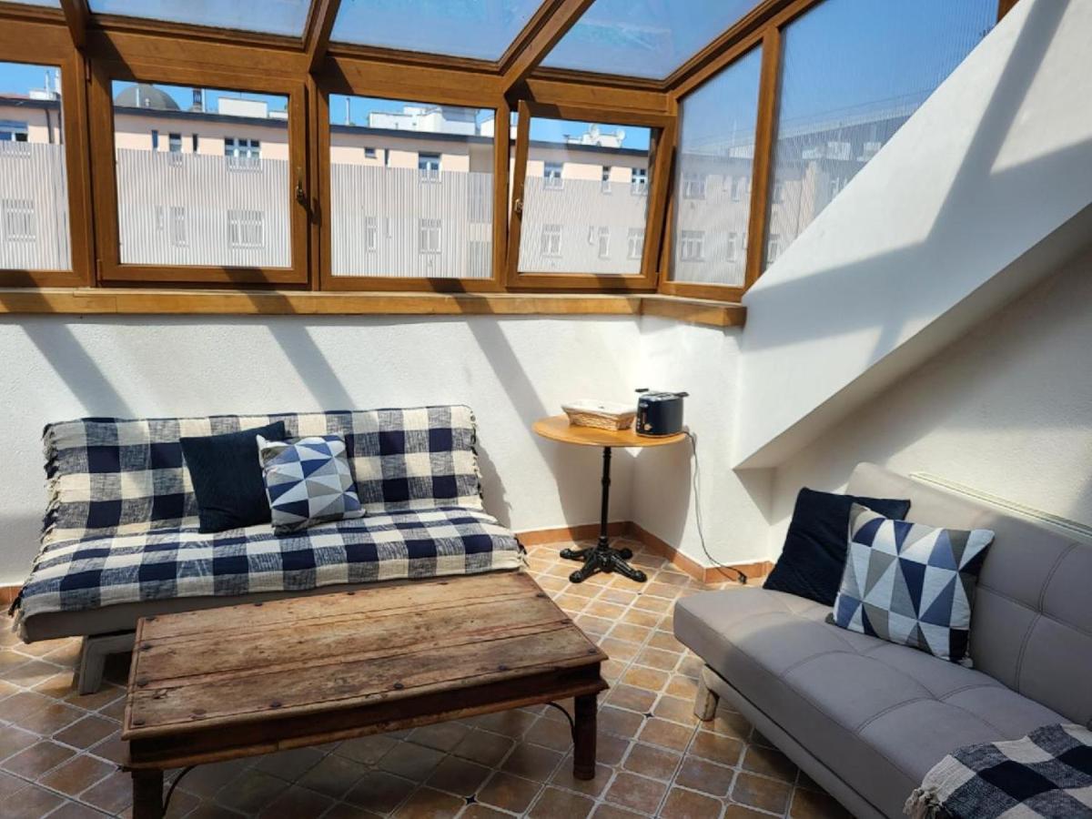 Sunflower Prague Apartments And Suites Bagian luar foto