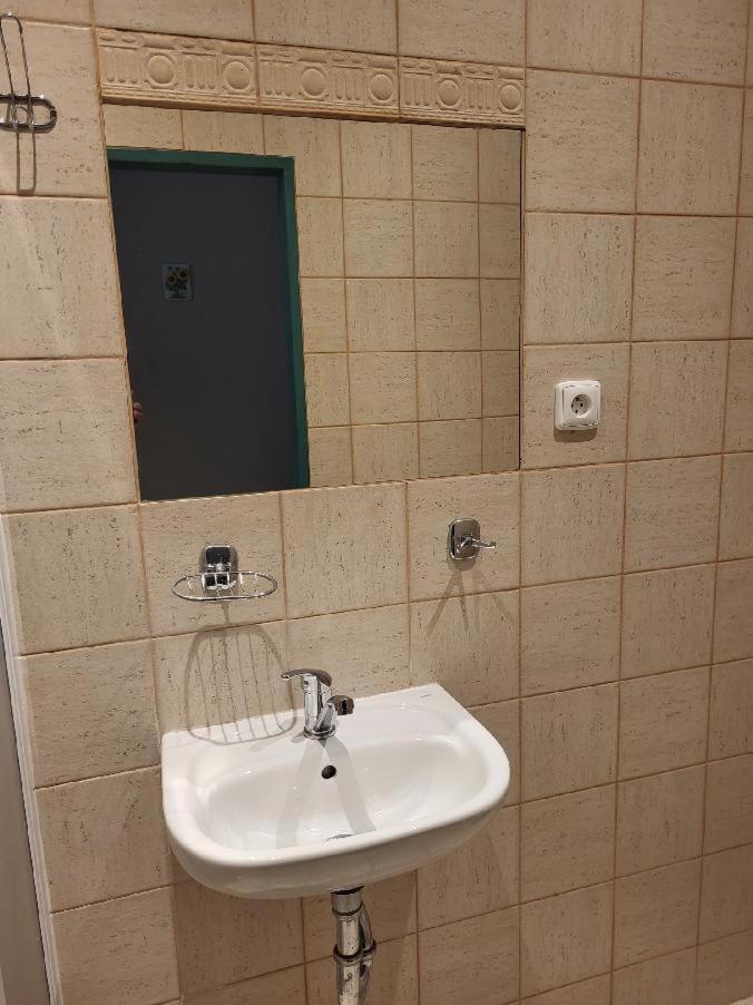 Sunflower Prague Apartments And Suites Bagian luar foto