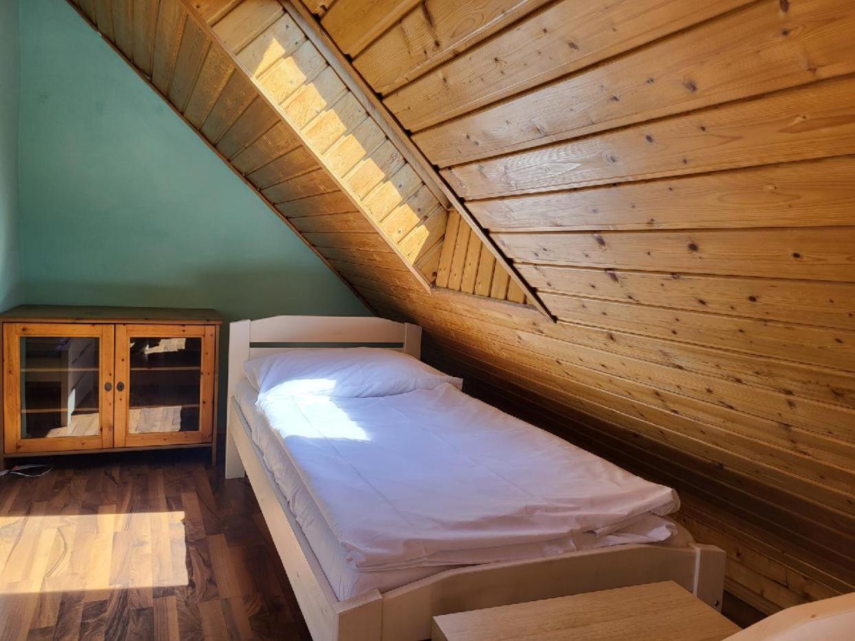 Sunflower Prague Apartments And Suites Bagian luar foto